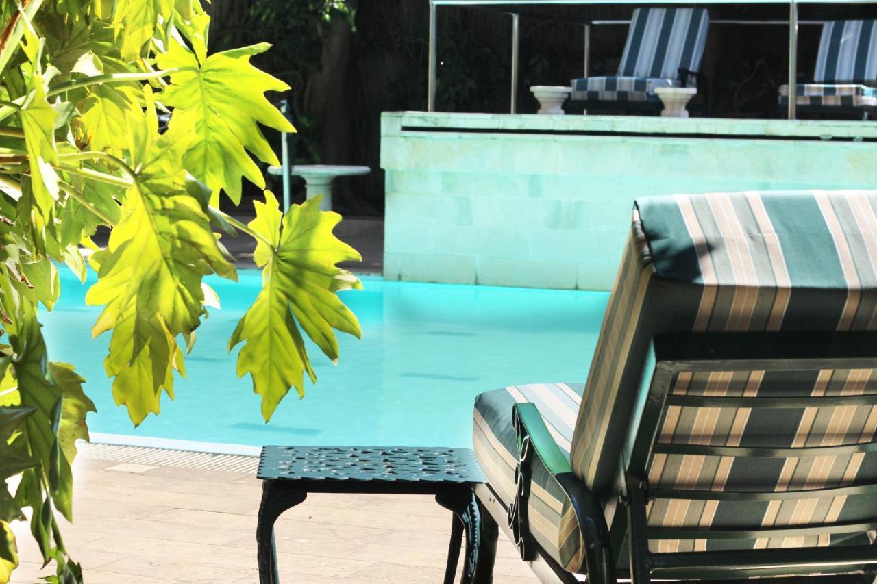 Hotel Sunny Garden Antananarivo Exterior foto
